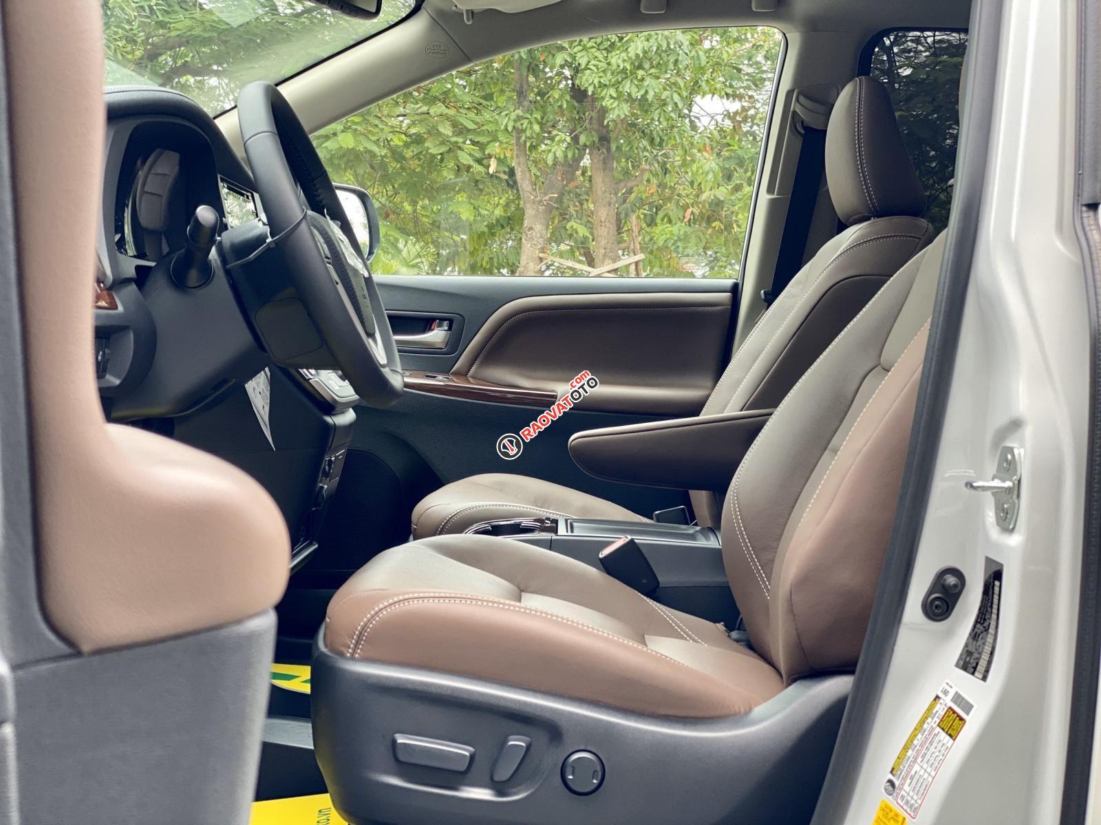 Bán phá giá chiếc xe  Toyota Sienna năm 2019, màu trắng - Nhập khẩu Mỹ-20