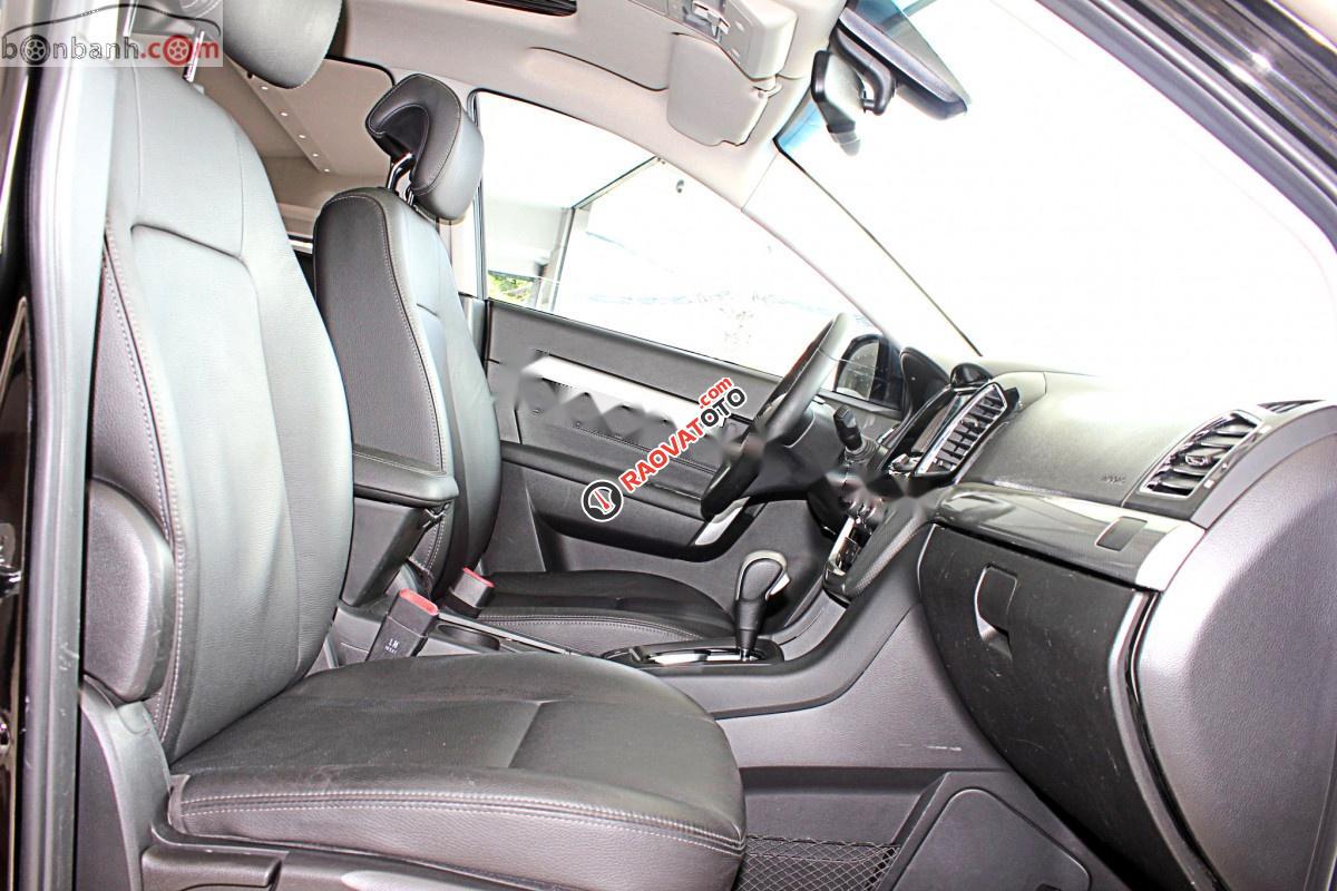Cần bán lại xe Chevrolet Captiva Revv LTZ 2.4 AT sản xuất năm 2016, màu đen  -6