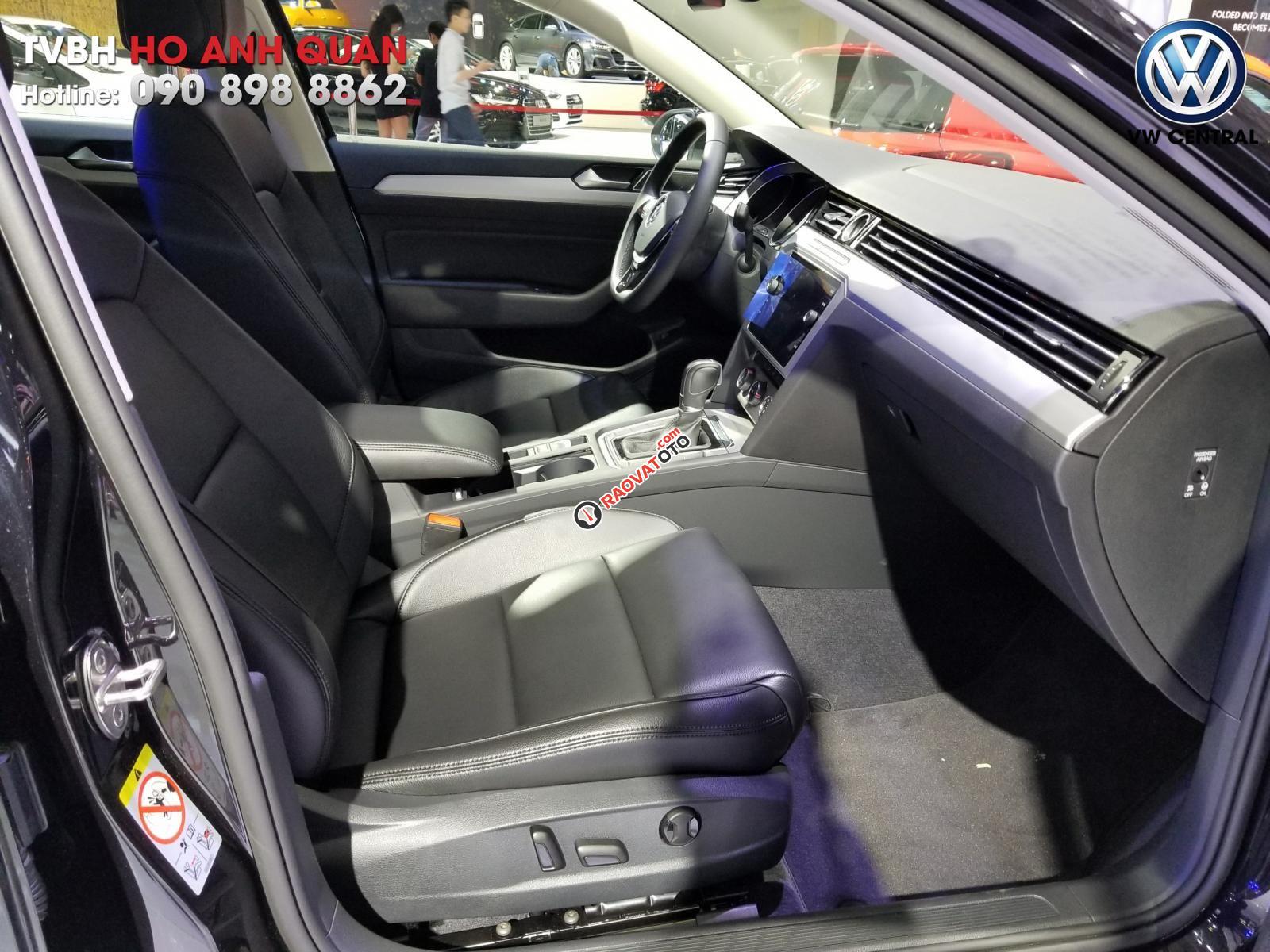 Volkswagen Sài Gòn cần bán chiếc xe Volkswagen Passat Comfort năm 2018, màu xanh lam - Giá tốt nhất thị trường -9