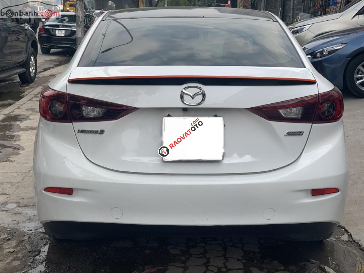 Cần bán Mazda 3 Facelift sản xuất 2017, màu trắng, 615tr-1