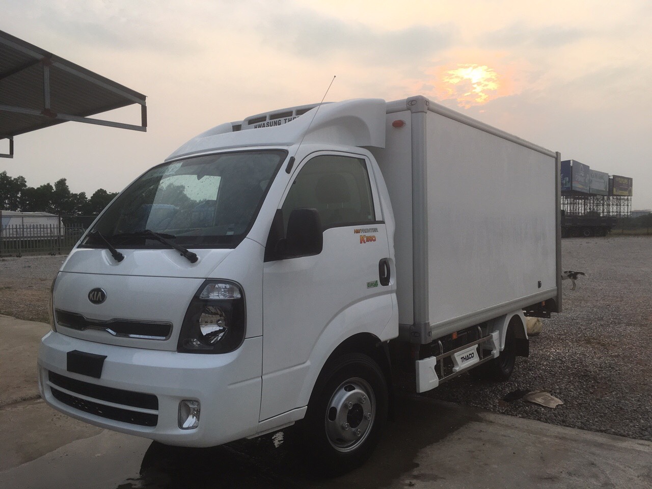 Bán xe tải đông lạnh 1.49 tấn - 1.99 tấn, giá tốt tại Bà Rịa - Vũng Tàu-0