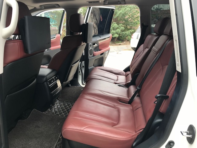 Cần bán gấp Lexus LX 570 2018, màu trắng, xe nhập Mỹ lăn bánh chưa tới 1 vạn-13
