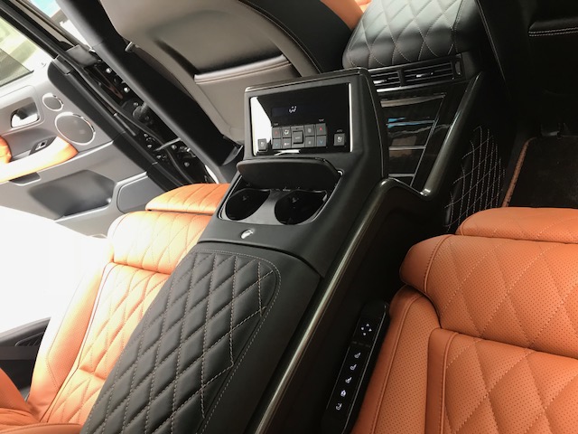 Cần bán xe Lexus LX 570 2020, màu đen, nhập khẩu chính hãng-10