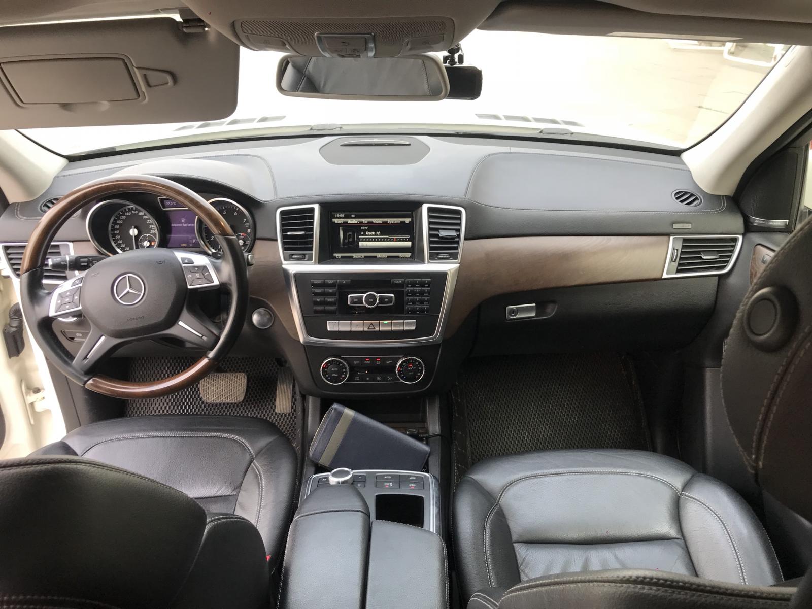 Mercedes GL400 model 2015 đầy mạnh mẽ và kiêu hãnh, màu trắng ngọc trai, xe cực giữ gìn-8
