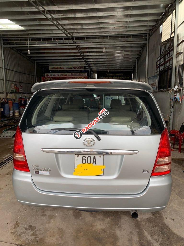 Cần bán Toyota Innova MT đời 2006-5