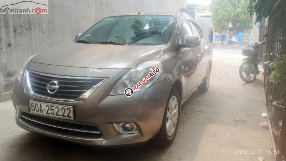 Cần bán Nissan Sunny XV sản xuất năm 2015, màu xám-3