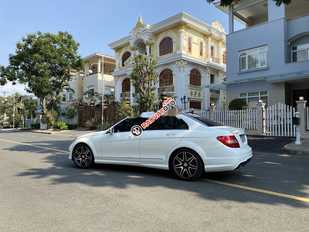 Bán Mercedes C300 AMG sản xuất 2013, màu trắng-8