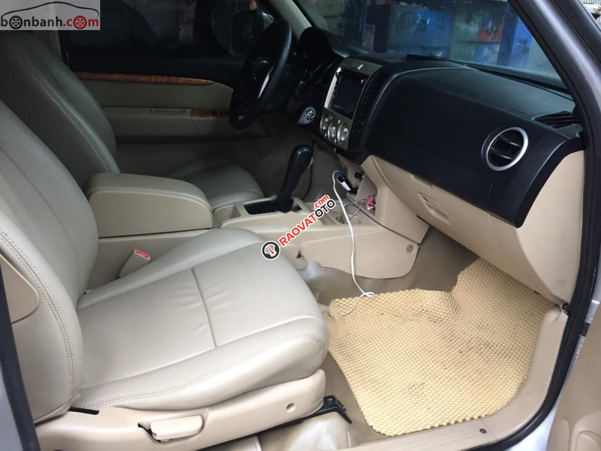 Bán xe Ford Everest AT đời 2011, màu hồng, chính chủ-0