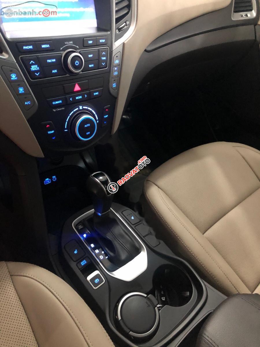 Bán Hyundai Santa Fe 2.2CRDi 2016, màu trắng-2