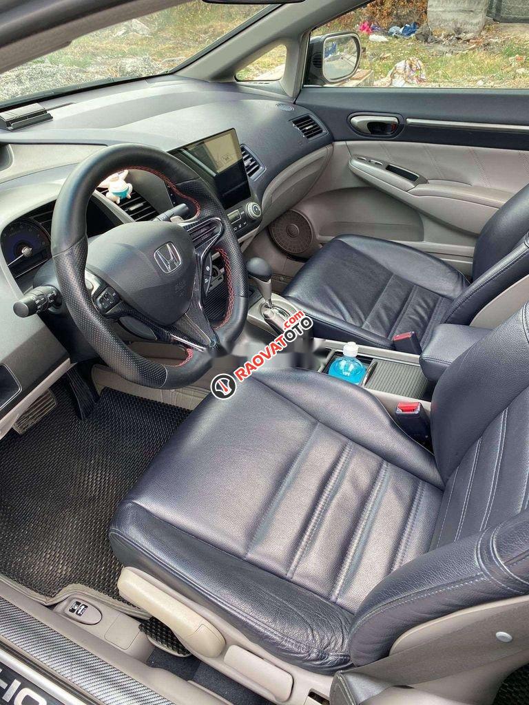 Cần bán Honda Civic 2.0 AT sản xuất 2011, màu bạc-3