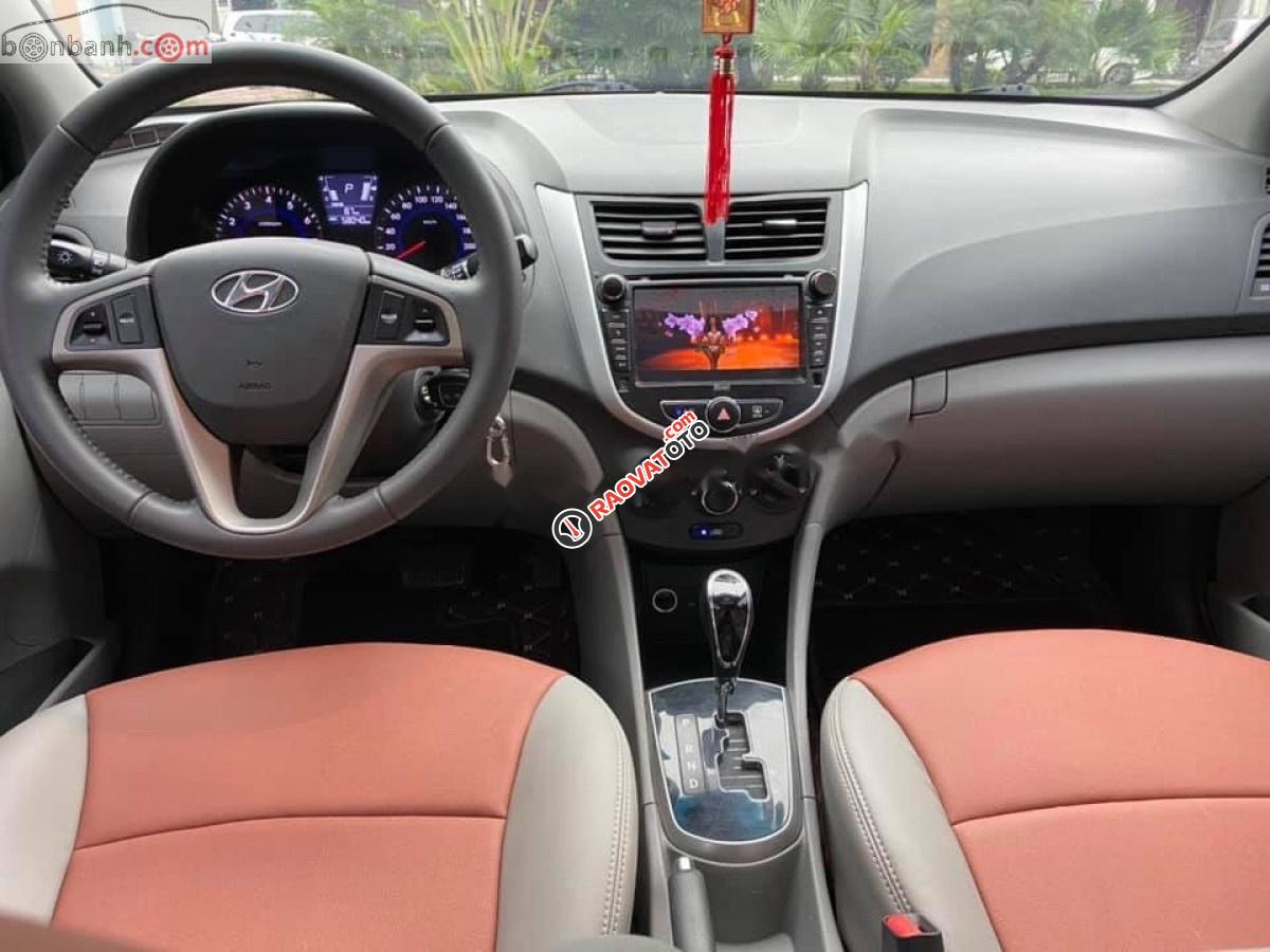 Bán xe Hyundai i30 đời 2014, màu trắng, nhập khẩu-1