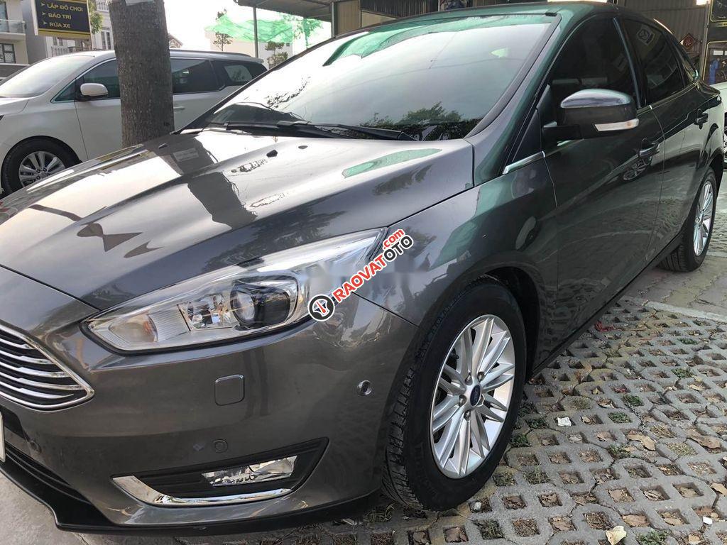 Bán ô tô Ford Focus Titanium sản xuất năm 2016, màu xám, giá 569tr-0