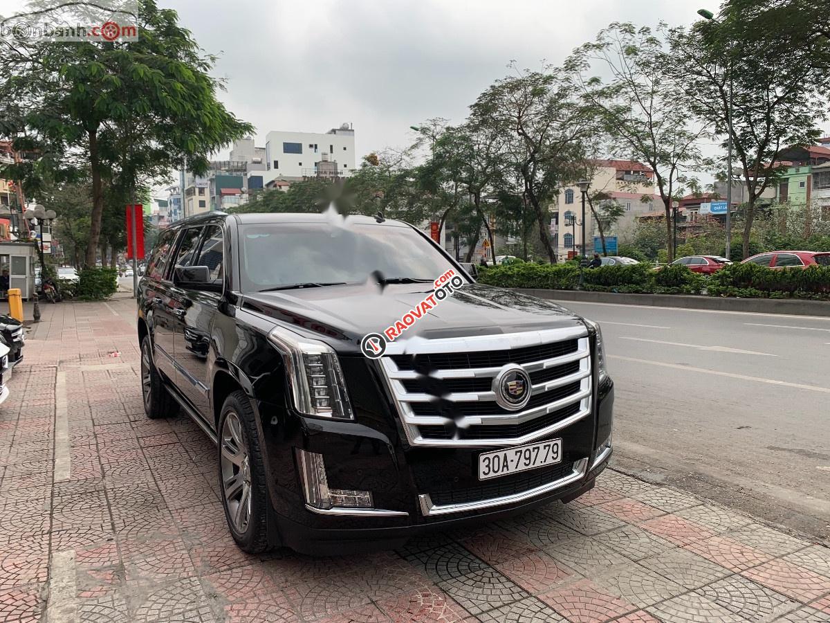 Cần bán gấp Cadillac Escalade sản xuất 2014, màu đen, nhập khẩu nguyên chiếc-6