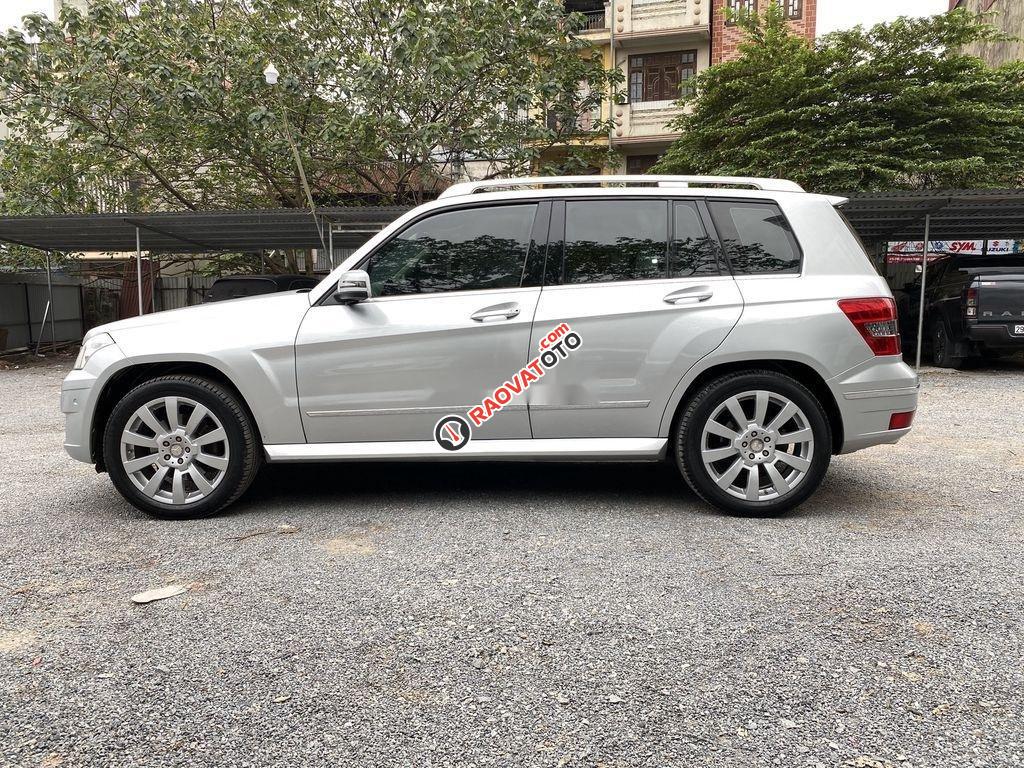 Bán Mercedes GLK 300 đời 2010, màu bạc, xe nhập, giá 565tr-3