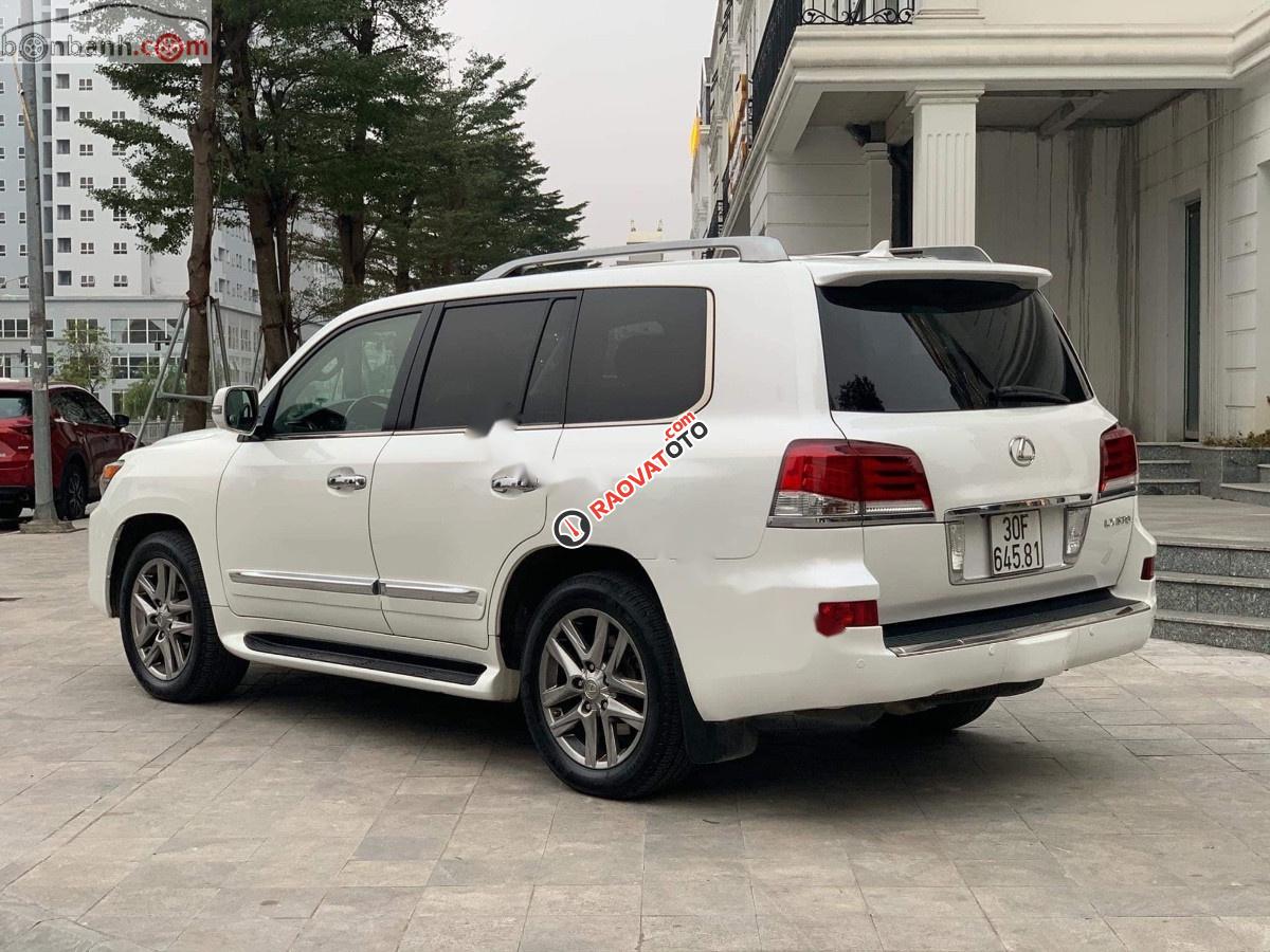 Bán Lexus LX 570 đời 2012, màu trắng, nhập khẩu nguyên chiếc-0