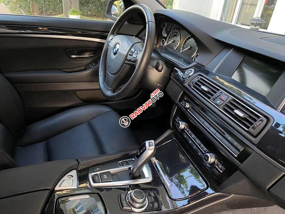 Cần bán xe BMW 5 Series 520i đời 2015, xe nhập chính chủ-1