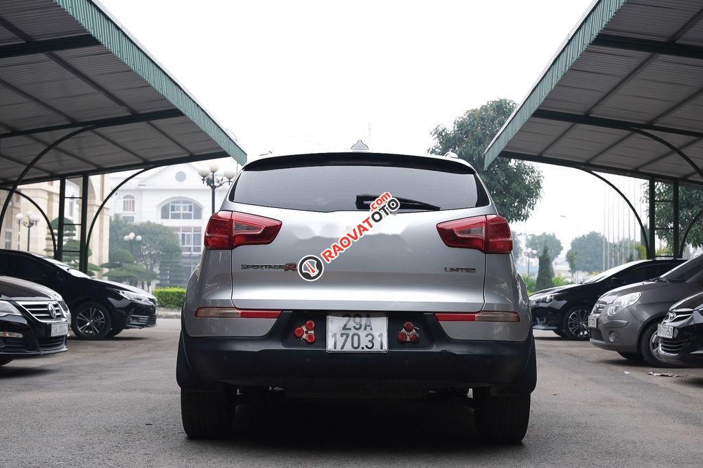 Cần bán xe Kia Sportage Limited năm sản xuất 2010, màu bạc, nhập khẩu nguyên chiếc, 492 triệu-2