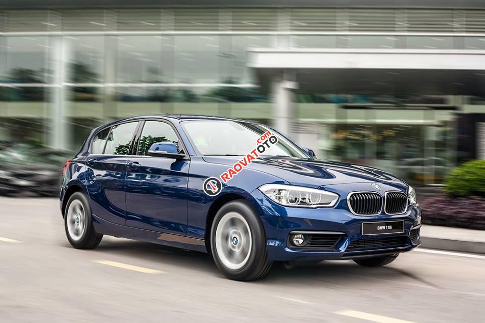 Bán xe với giá cực ưu đãi với chiếc BMW 1 Series 118i, sản xuất 2020, hỗ trợ giao xe nhanh-0