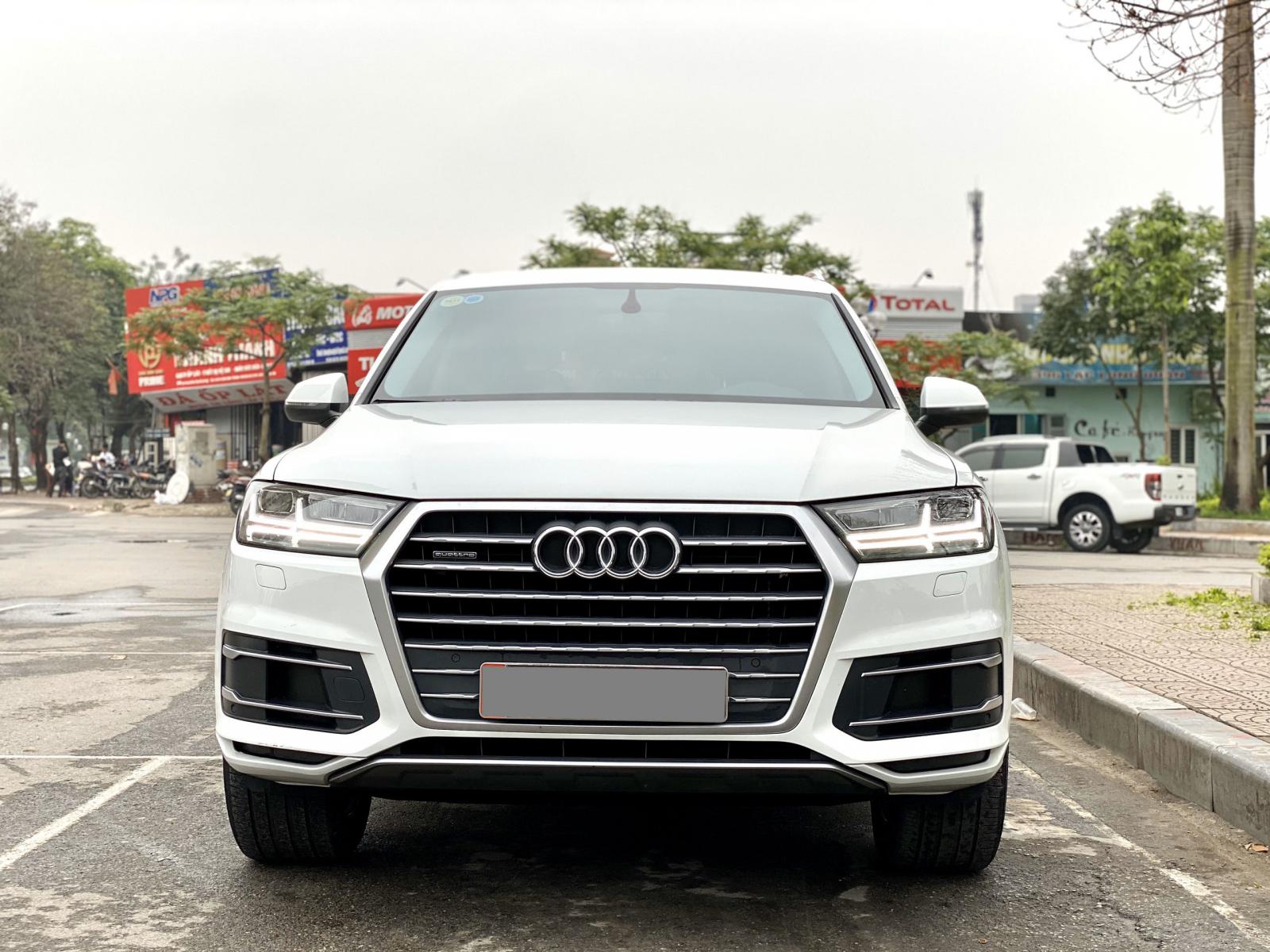 Cần bán Audi Q7 năm 2018, màu trắng, nhập khẩu chính hãng-0