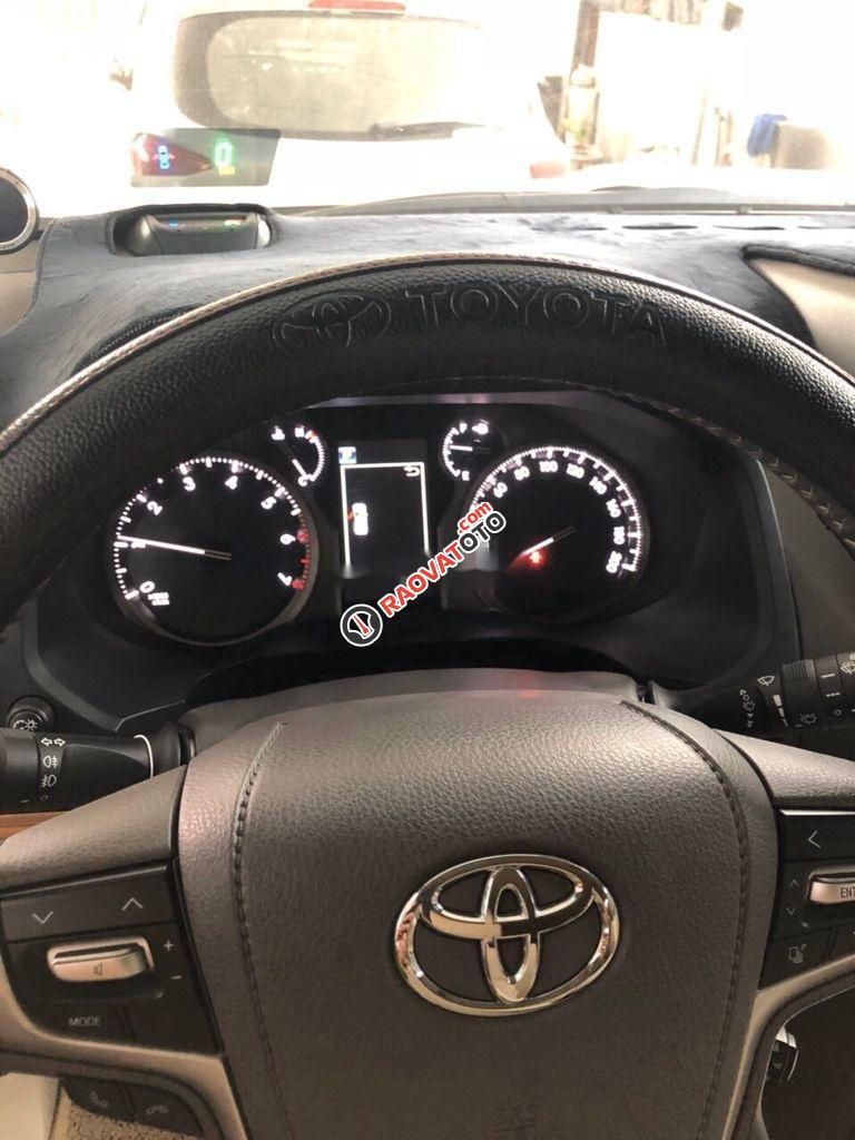 Cần bán Toyota Prado sản xuất năm 2018, xe nhập-3