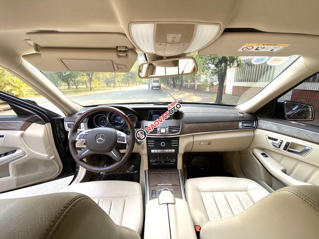 Bán xe Mercedes E200 đời 2015, màu đen, xe nhập chính chủ-2