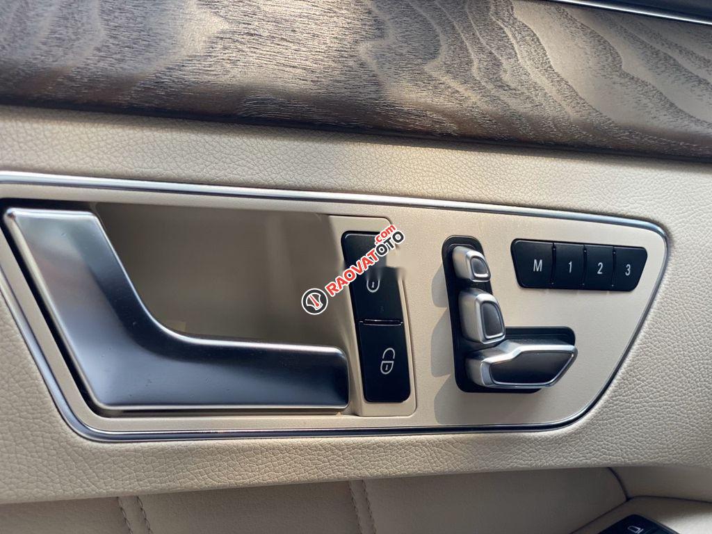 Bán xe Mercedes E200 đời 2015, màu đen, xe nhập chính chủ-4