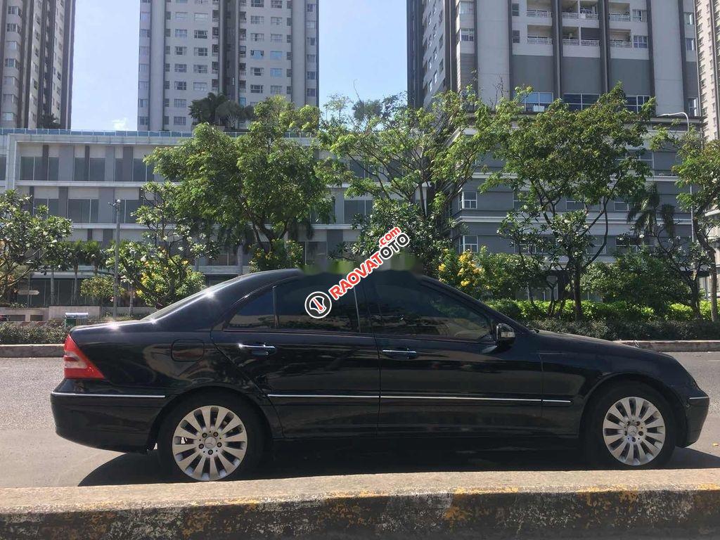 Bán xe Mercedes năm sản xuất 2001, màu đen xe gia đình, giá 168tr-1