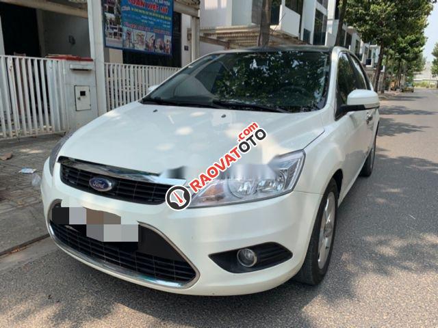 Cần bán lại xe Ford Focus 1.8AT đời 2011, màu trắng như mới-9