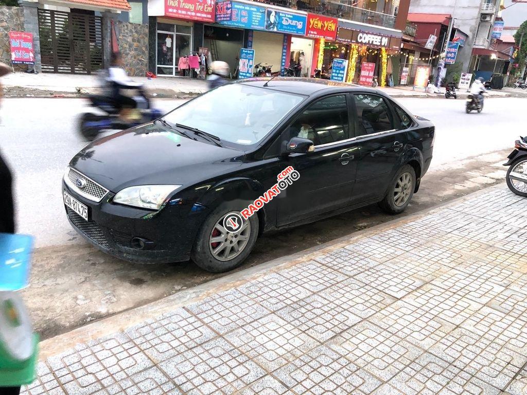 Cần bán xe Ford Focus 1.8MT năm sản xuất 2007, màu đen, giá tốt-6
