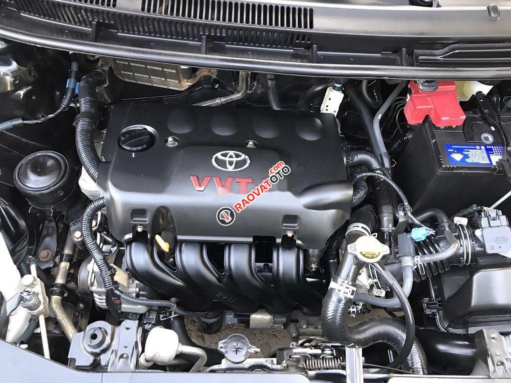 Cần bán Toyota Vios 1.5E sản xuất 2011, màu đen chính chủ, giá 335tr-1