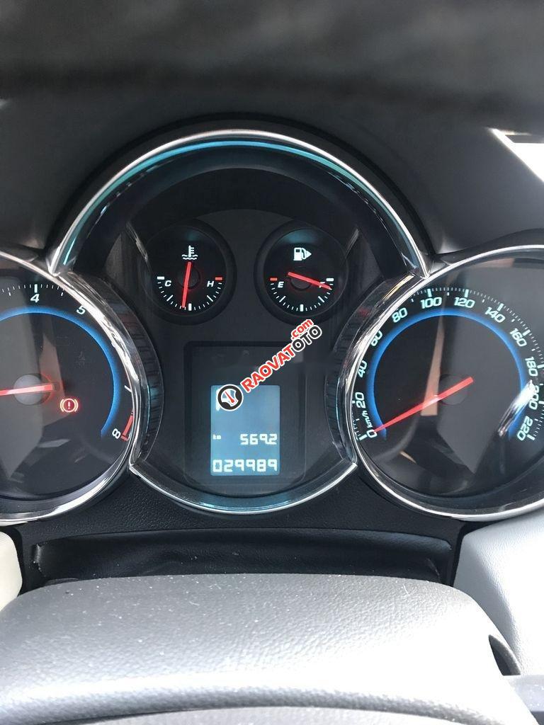 Cần bán xe Chevrolet Cruze 1.8 năm 2016, giá tốt-1