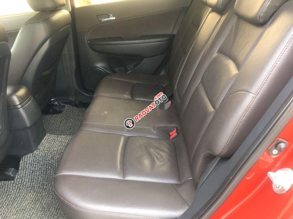 Bán Hyundai i30 CW năm sản xuất 2011, màu đỏ, nhập khẩu nguyên chiếc xe gia đình-5
