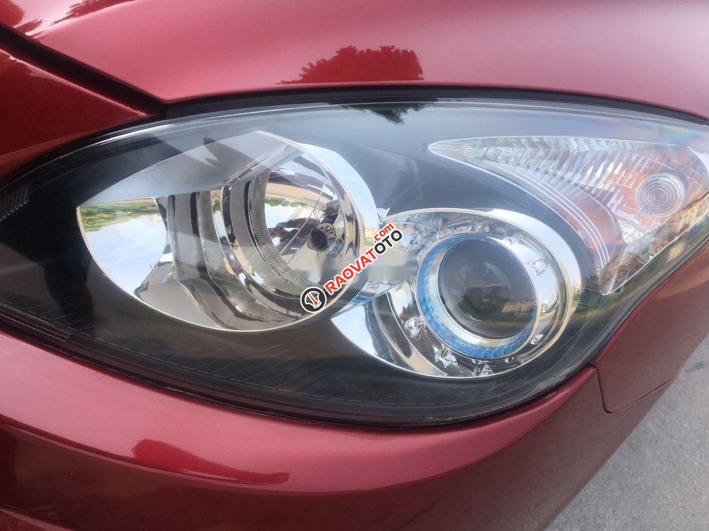 Bán Hyundai i30 CW năm sản xuất 2011, màu đỏ, nhập khẩu nguyên chiếc xe gia đình-8