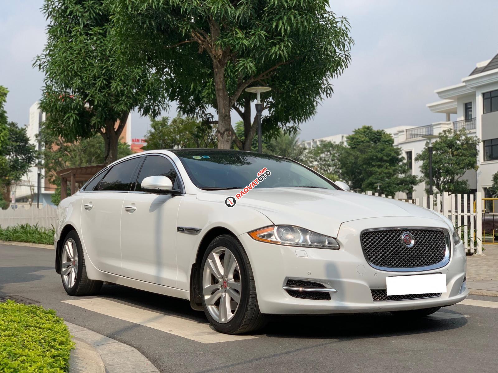Cần bán nhanh Jaguar XJL đời 2015, màu trắng, xe đã qua sử dụng-2