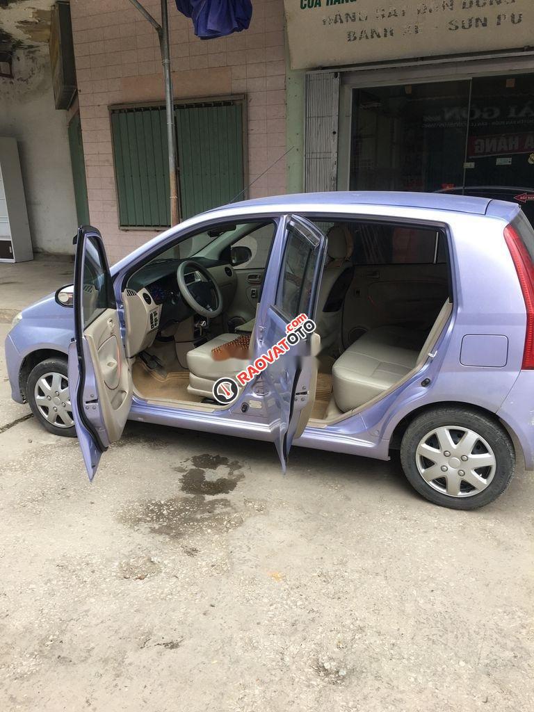 Xe Daihatsu Charade năm sản xuất 2007, màu tím-1