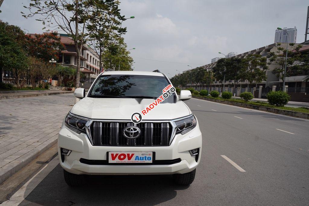 Bán Toyota Prado năm 2018, màu trắng-1