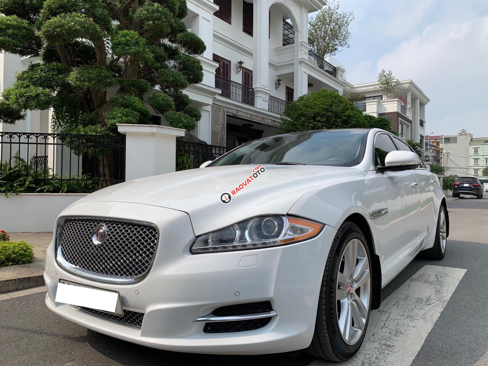 Cần bán nhanh Jaguar XJL đời 2015, màu trắng, xe đã qua sử dụng-1
