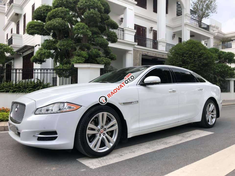 Cần bán nhanh Jaguar XJL đời 2015, màu trắng, xe đã qua sử dụng-7