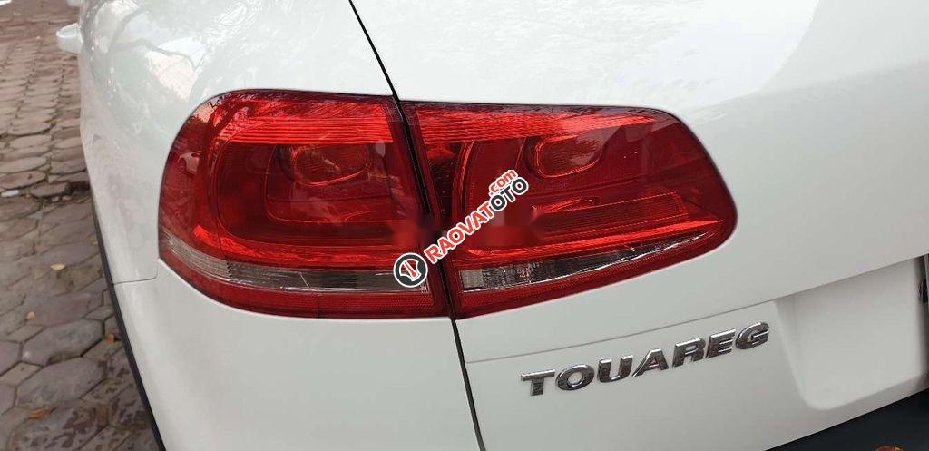 Cần bán gấp Volkswagen Touareg 2014, màu trắng, nhập khẩu nguyên chiếc, giá chỉ 999 triệu-7