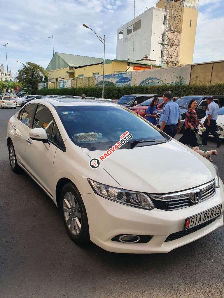 Bán Honda Civic 2.0AT năm 2014, màu trắng chính chủ, giá tốt-5