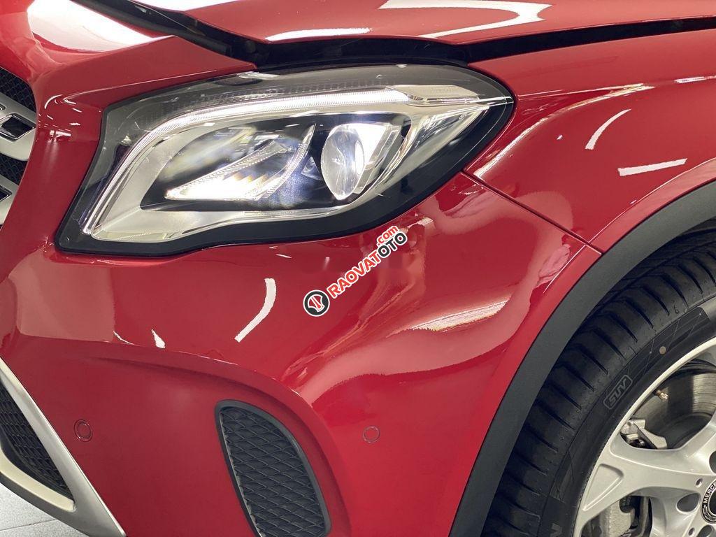 Cần bán xe Mercedes 2019, màu đỏ, nhập khẩu-3