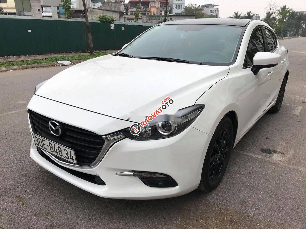 Cần bán xe Mazda 3 Facelift năm 2017, màu trắng, giá tốt-5
