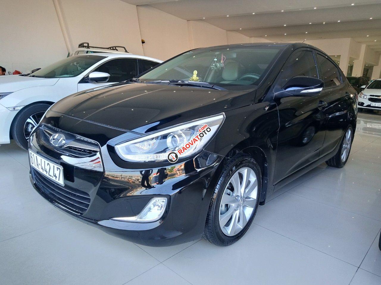 Bán gấp Hyundai Accent 1.4AT năm sản xuất 2013, màu đen, nhập khẩu-2