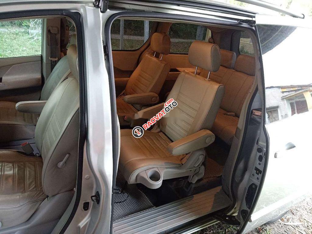 Bán Nissan Quest sản xuất năm 2008, màu bạc, nhập khẩu nguyên chiếc-1