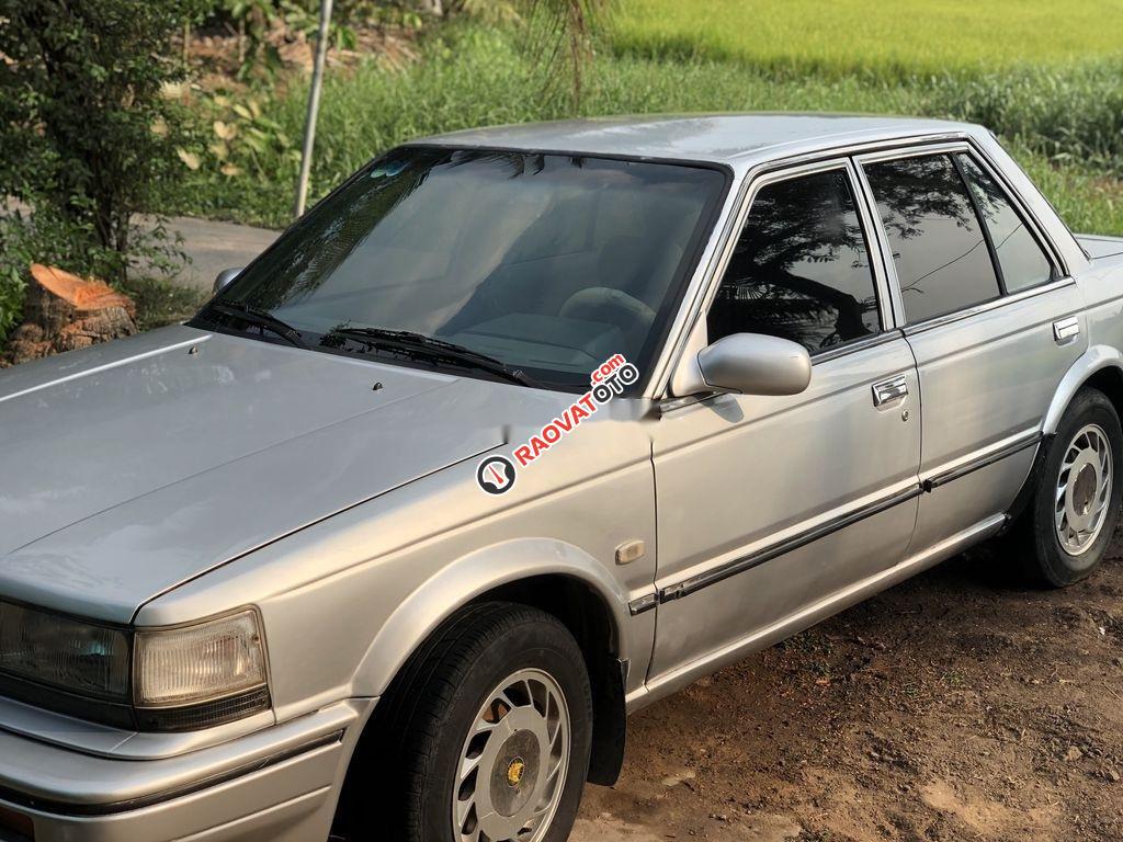 Bán xe Nissan Bluebird đời 1990, xe nhập, giá chỉ 39 triệu-4