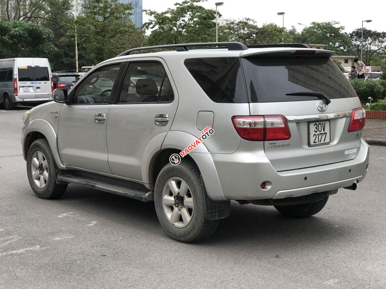 Many Car cần bán lại Toyota Fortuner 2.7V năm 2009, màu bạc-5