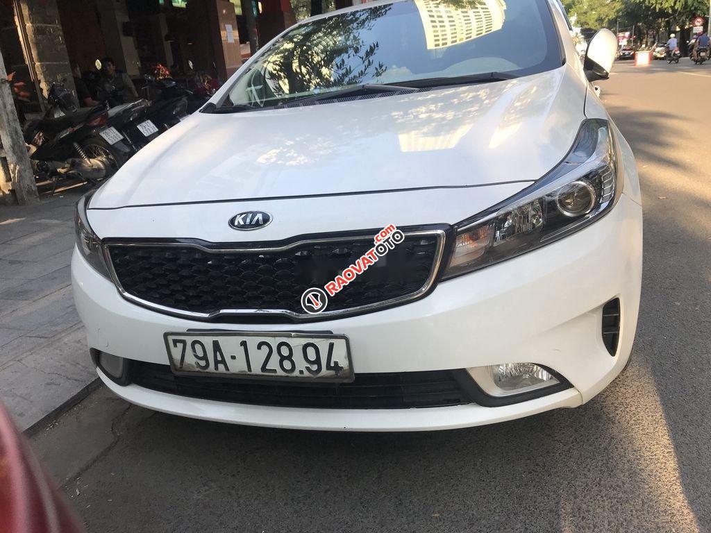 Bán Kia Cerato MT 2016, màu trắng xe gia đình, giá 410tr-1