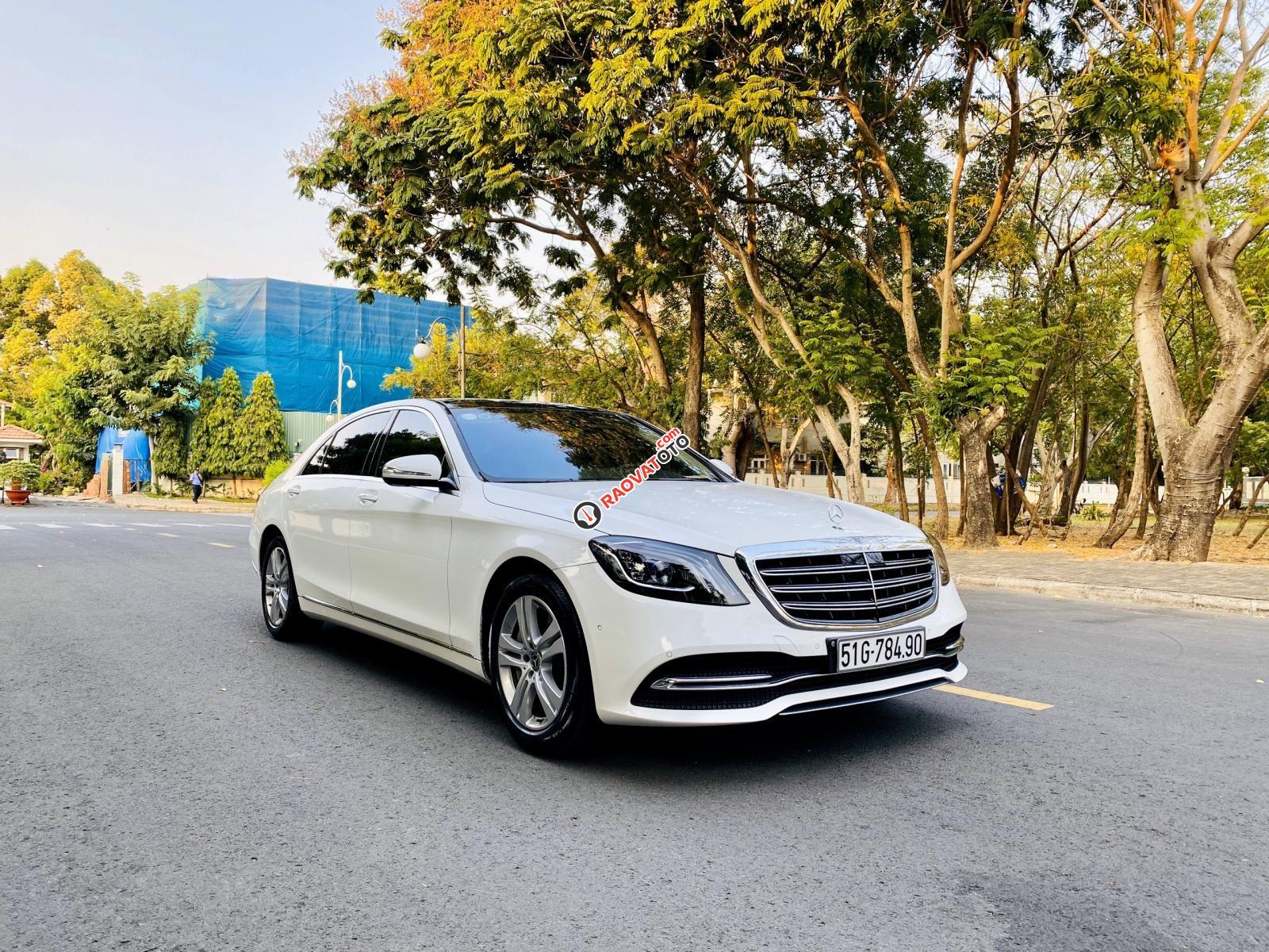 Cần bán nhanh chiếc Mercedes-Benz S450L, sản xuất 2018, giao xe nhanh
-12