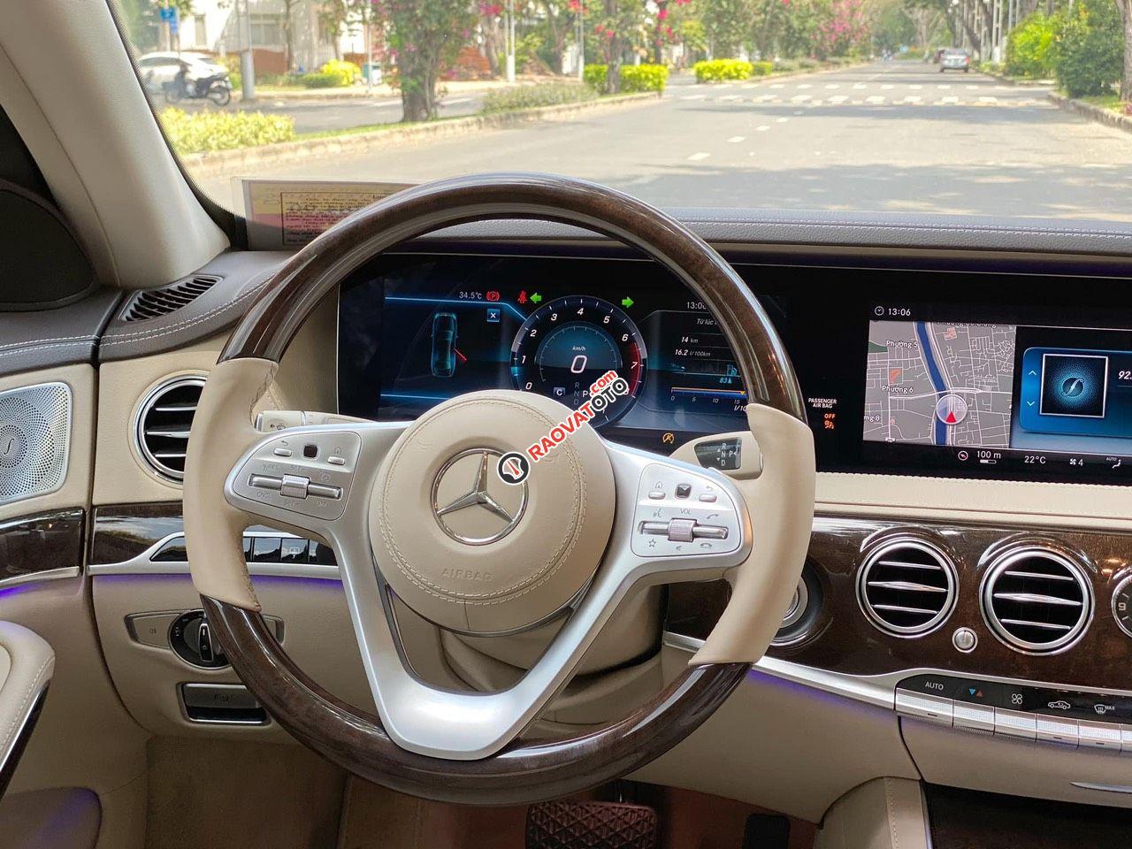 Cần bán Mercedes S450L sản xuất 2018, màu trắng, xe cũ như mới-4