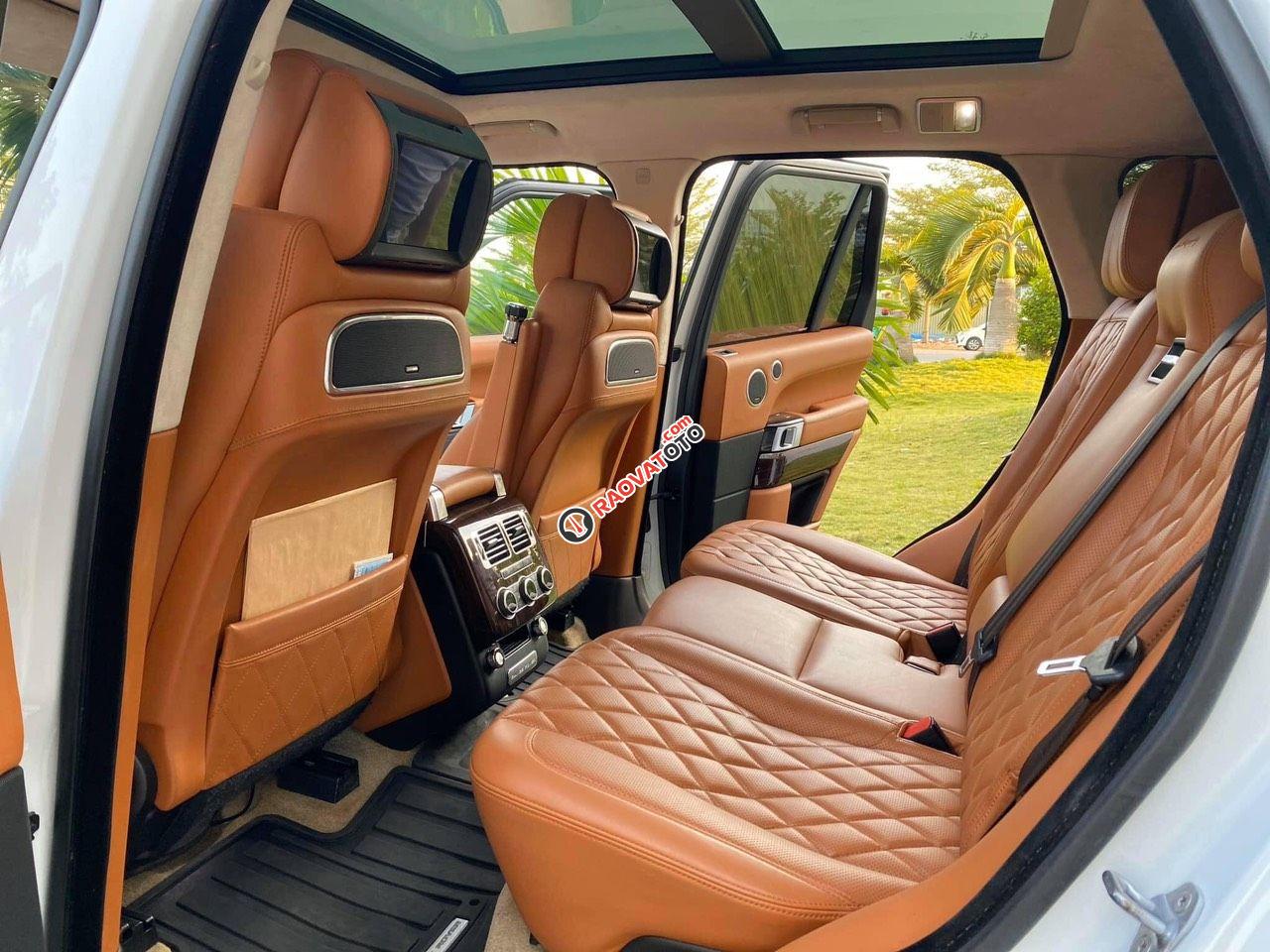 Bán xe giá thấp LandRover Range Rover Autobiography HSE 3.0, sản xuất 2015-10